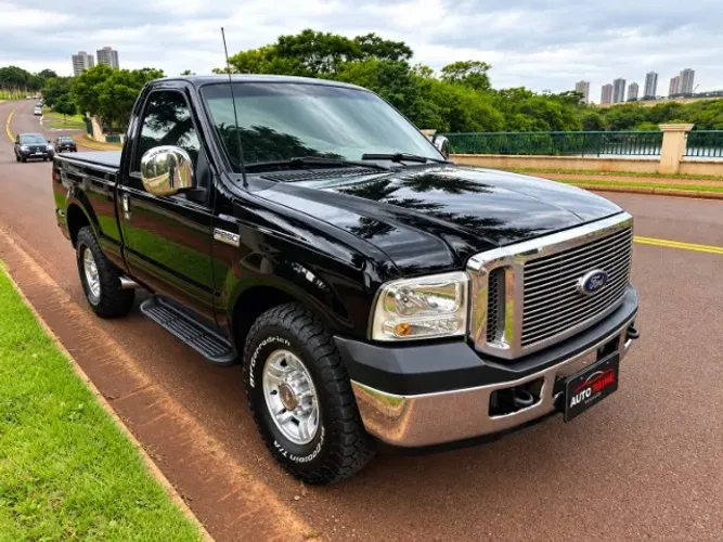 Ford F-250 XLT 3.9 4X2 Diesel TB 2011
