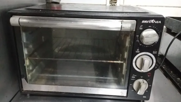 Vendo Forno Elétrico Britânia 36 Litros