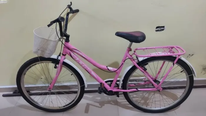 Bicicleta Aro 26 cor Rosa Pink 