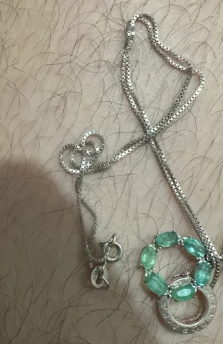 Colar pandora com esmeralda naturais prata 925