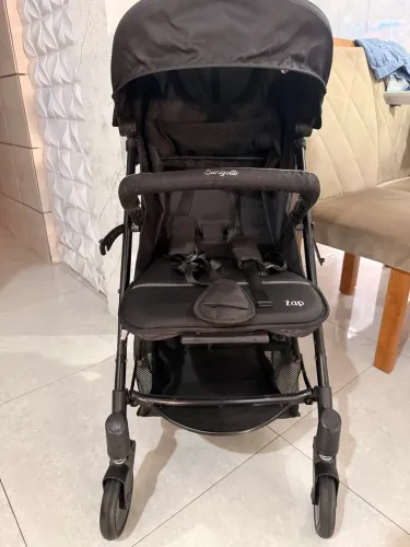 carrinho de bebê 