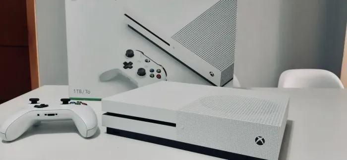 Xbox One S - 1tb