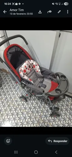 Carrinho de bebê Cosco 