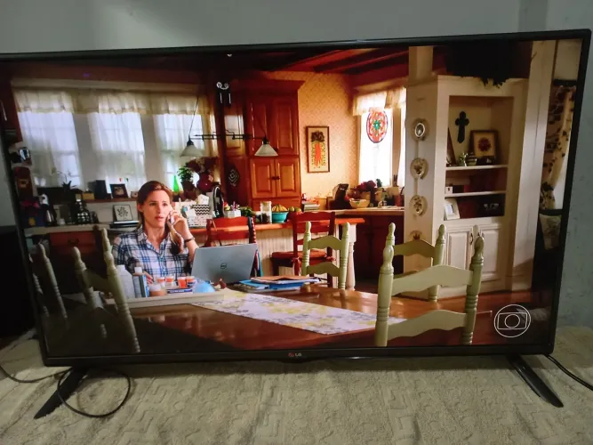 Tv 42 polegadas lg não é smart