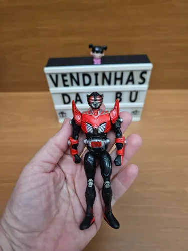 Boneco Kamen Rider Dragon Knight