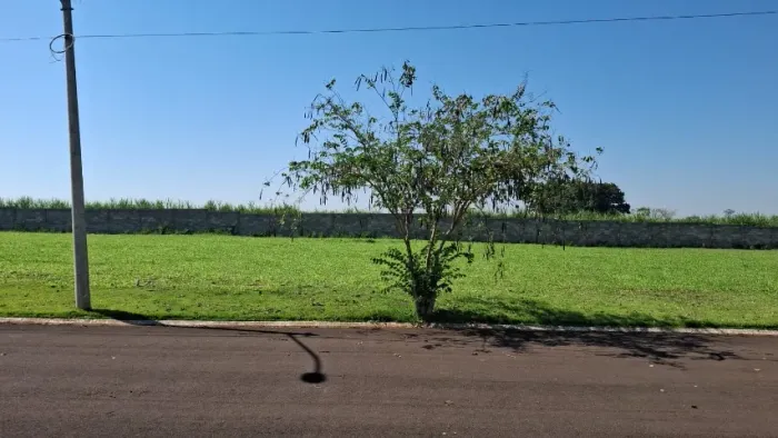 Lote a venda no Condomínio Náutico Salto do Avanhandava