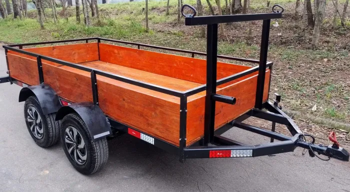 CARRETINHA FAZENDINHA TRUCADA 1.500KG.
