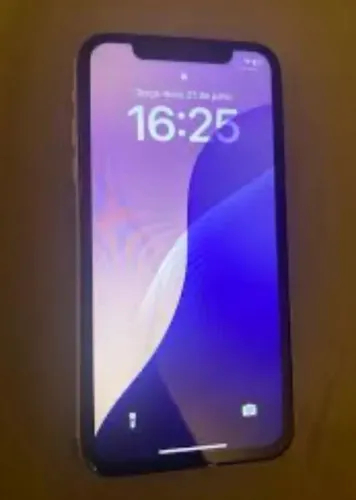 iPhone 11 64 GB 