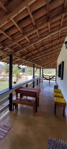 Vende-se casa em cachoeira do campo MG 