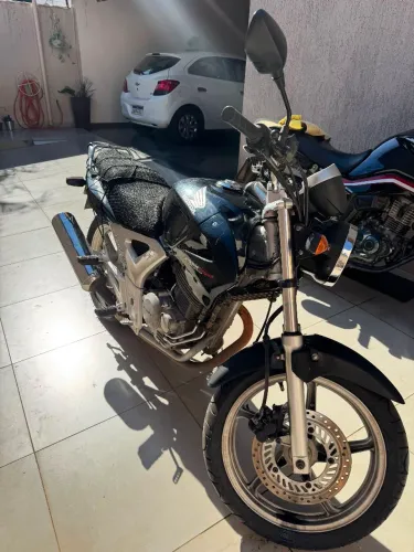 Vendo moto Twister