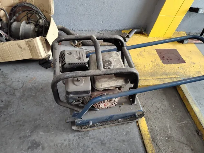 Máquina para bloco