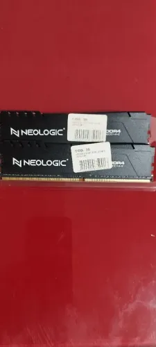 Memória RAM DDR4 16GB 2x8 3200MHz