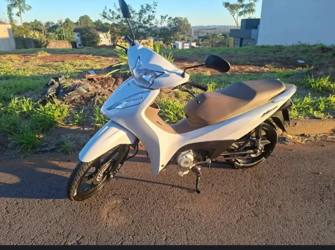 BIZ 2025 EX 125 BRANCA