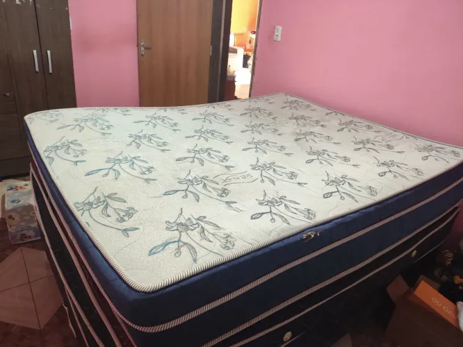 Colchão de casal 400,00
