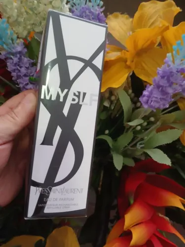 myslf YvesSantLAURENT EAU De parfum 100ml