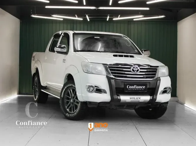 Toyota Hilux CD SRV D4-d 4X4 3.0 TDI Diesel AUT 2015