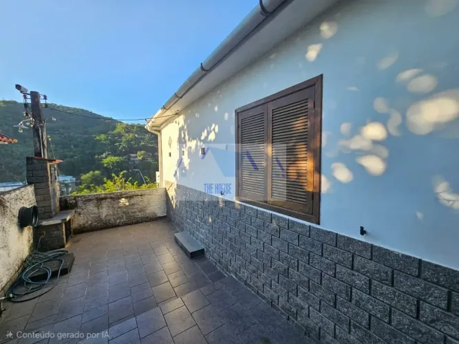 Casa com 2 quartos para locação, Santa Rosa, Niterói, RJ