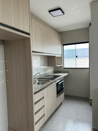 Apartamento no Carianos (locado)