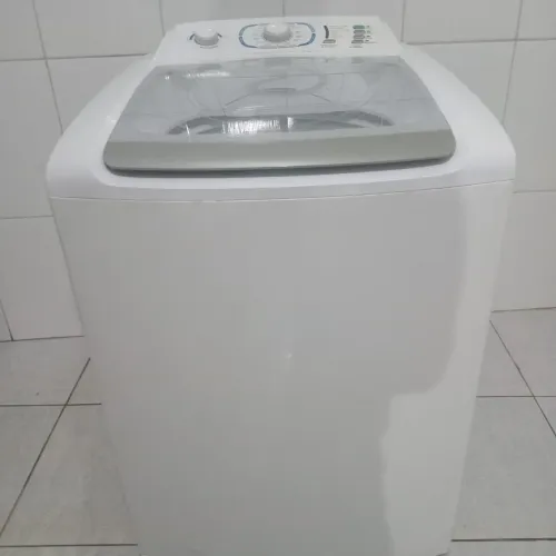 Maquina lavar eletrolux 15 kg funcionando