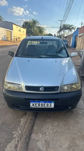 Fiat Strada Working 1.5 MPI 8V CE (álcool) 2002