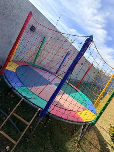 Semi nova - Cama Elástica 3,05m C/ Lona Nacional marca Gutana 