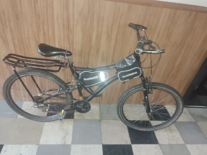 Vendo bicicleta aro 26, aceito proposta. 