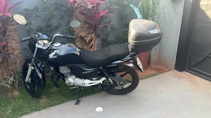 Vendo Honda CG 2011/11 150 EX