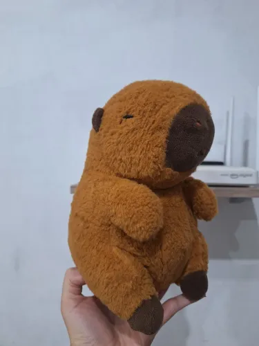 Pelúcia capivara 20cm