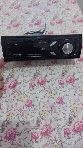 Rádio automotivo