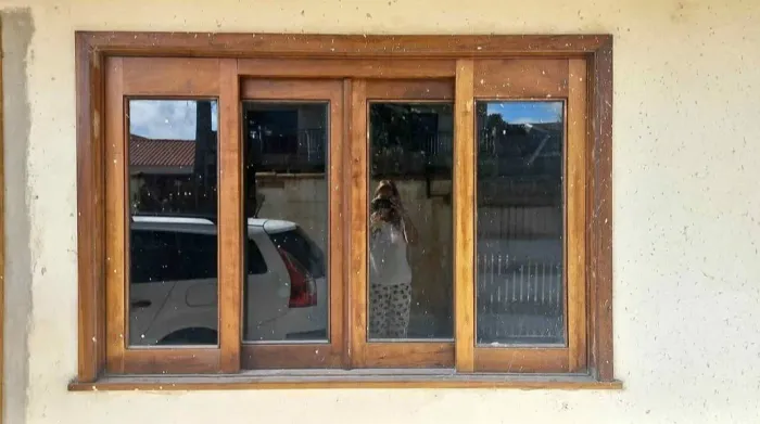 Janelas de madeira. Oferta