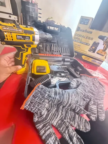 Furadeira e parafusadeira maleta profissional