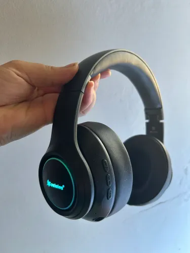 Headphone