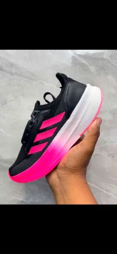 Tênis Adidas importados , inclua performance nos seus treinos 