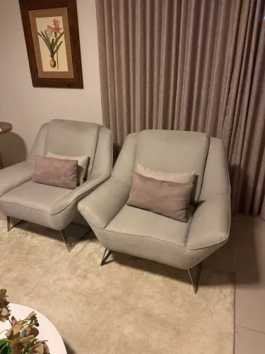 Lindas poltronas em linho marca líder interiores