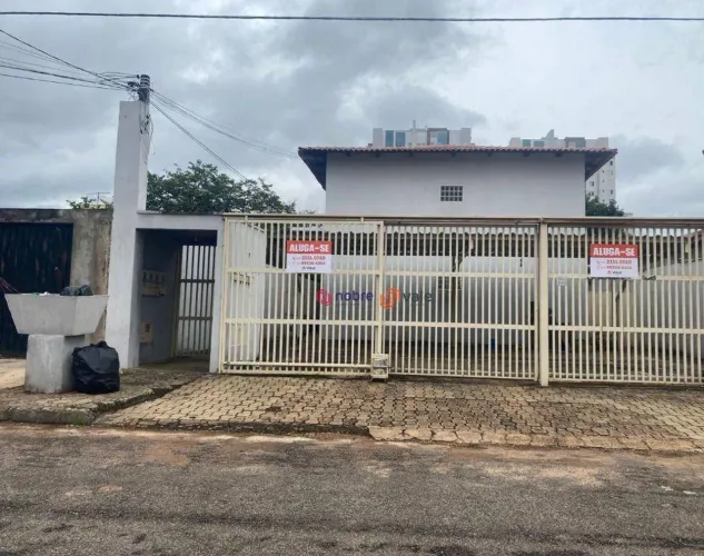 Apartamento com 2 dormitórios para alugar, 28 m² por R$ 2.200/mês - Plano Diretor Norte -