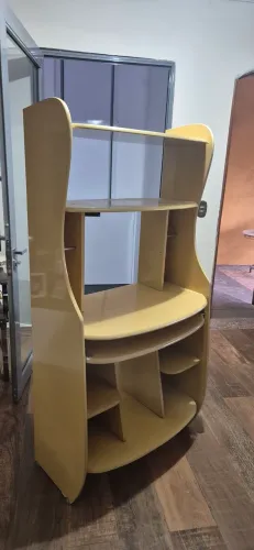 Mesa estante para computador