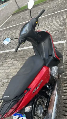 Vende-se biz 110 2016<br>Partida elétrica <br>Toda em dia. Pronta pra transferir