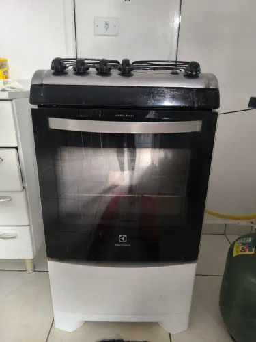 FOGÃO ELECTROLUX 4 BOCAS - EXCELENTE FUNCIONAMENTO