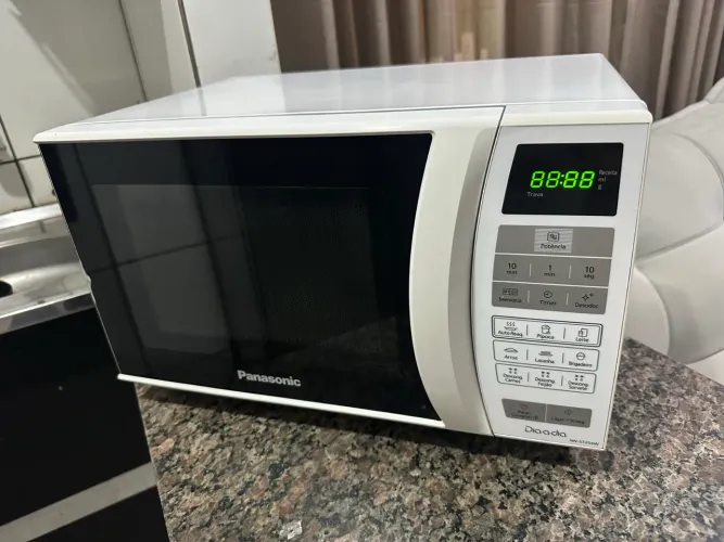 Microondas 23 Litros funcionando tudo perfeitamente