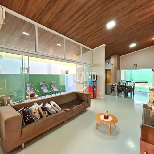Casa com 4 dormitórios no Condomínio Village Jóia em Timon/MA