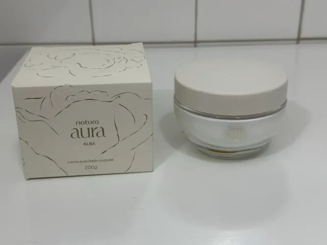 Super hidratante aura Alba de natura 