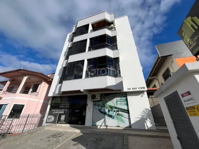 Apartamento com 2 quartos em São Jose