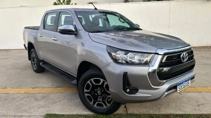 Toyota Hilux CD SRV 4X4 2.8 TDI Diesel Aut. 2024