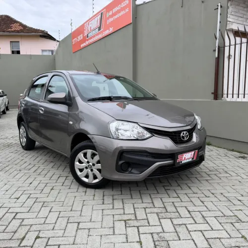 Toyota Etios X 1.3 Flex 16V 5P Mec. 2018