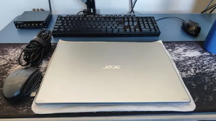 Notebook Acer Ryzen 7 + 8 Gb ram + 480 Gb SSD