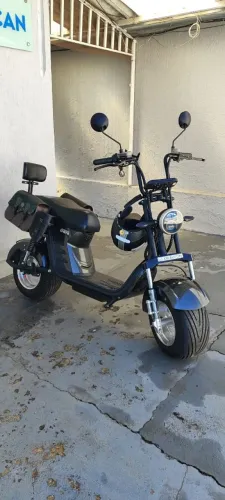 Scooter elétrica X12 Moto chefe