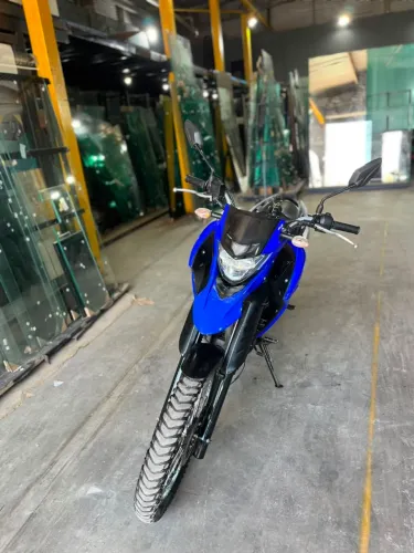 Moto recém revisada...