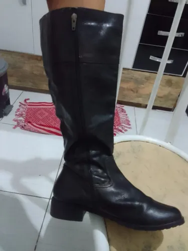 Bota de couro