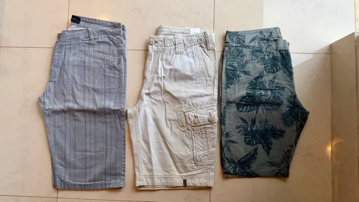 Kit com 3 bermudas tamanho 44