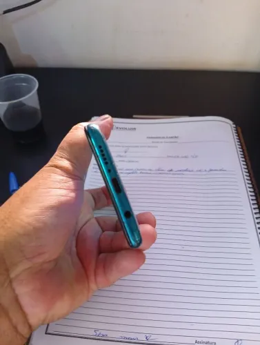 Redimi Note 8 pró 128 GB com 6 de Ram+ carregador original !